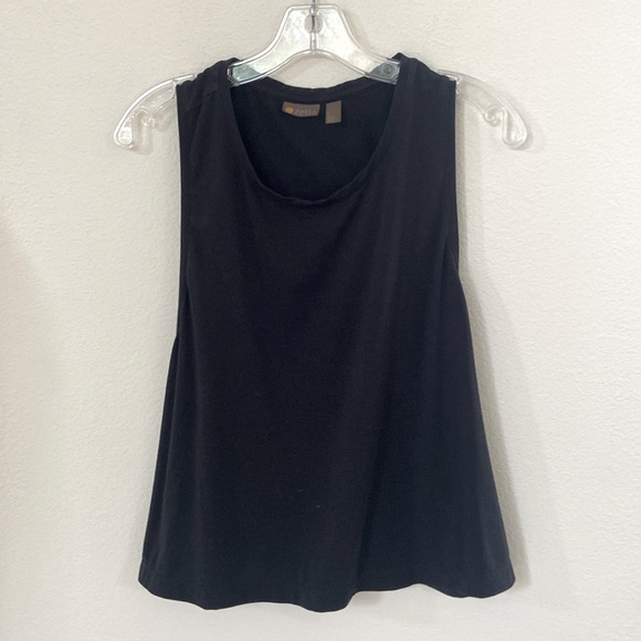 Zella black tank - Picture 1 of 3